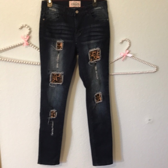 L & B Denim - NWT Dark Wash Destructed Skinny Jean. Price Firm